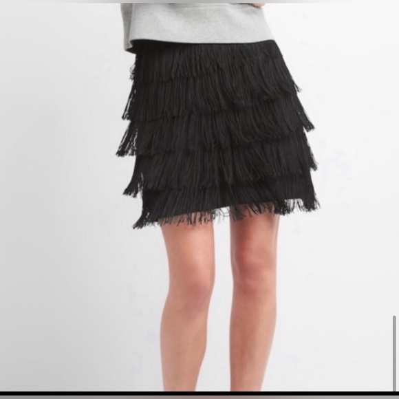 Size 6 black fringe skirt, small/medium fit - Picture 2 of 8